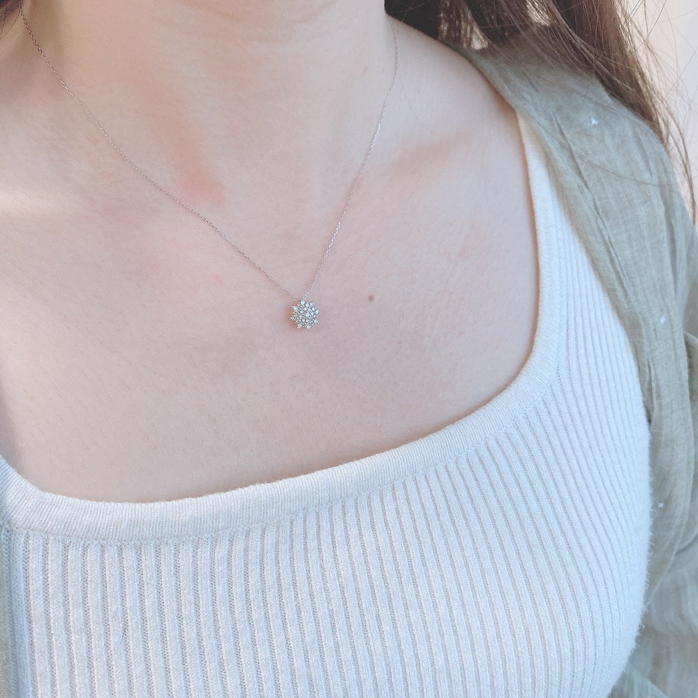 鑽石吊墜 – ATP5102 (連18K金頸鏈)