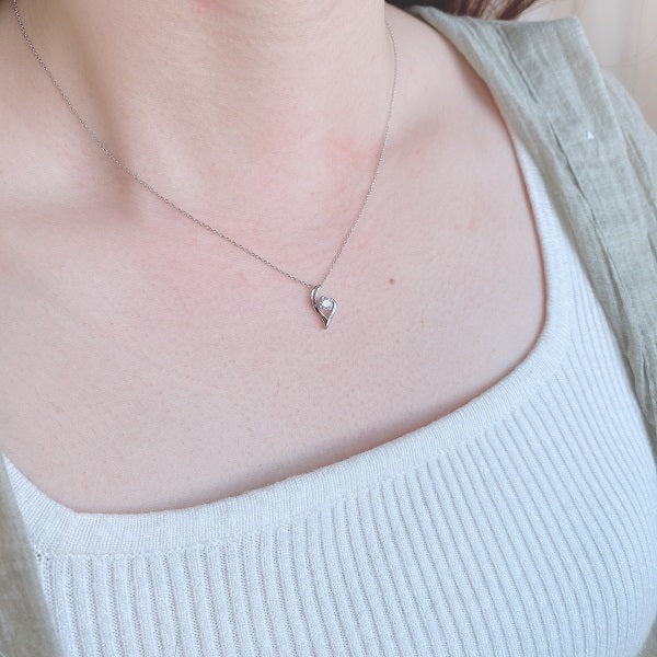 鑽石吊墜 – GDP1113 (不連18K金頸鏈)