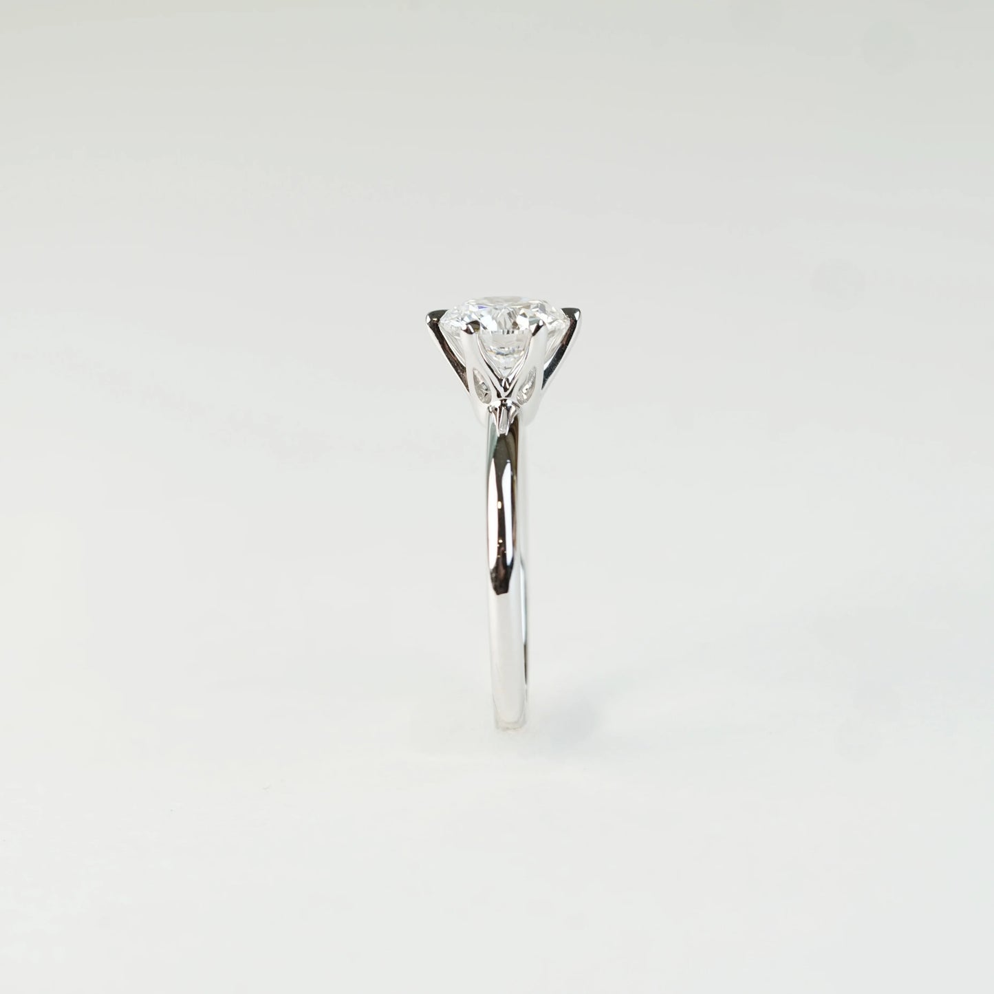 ARIA - R24817RD