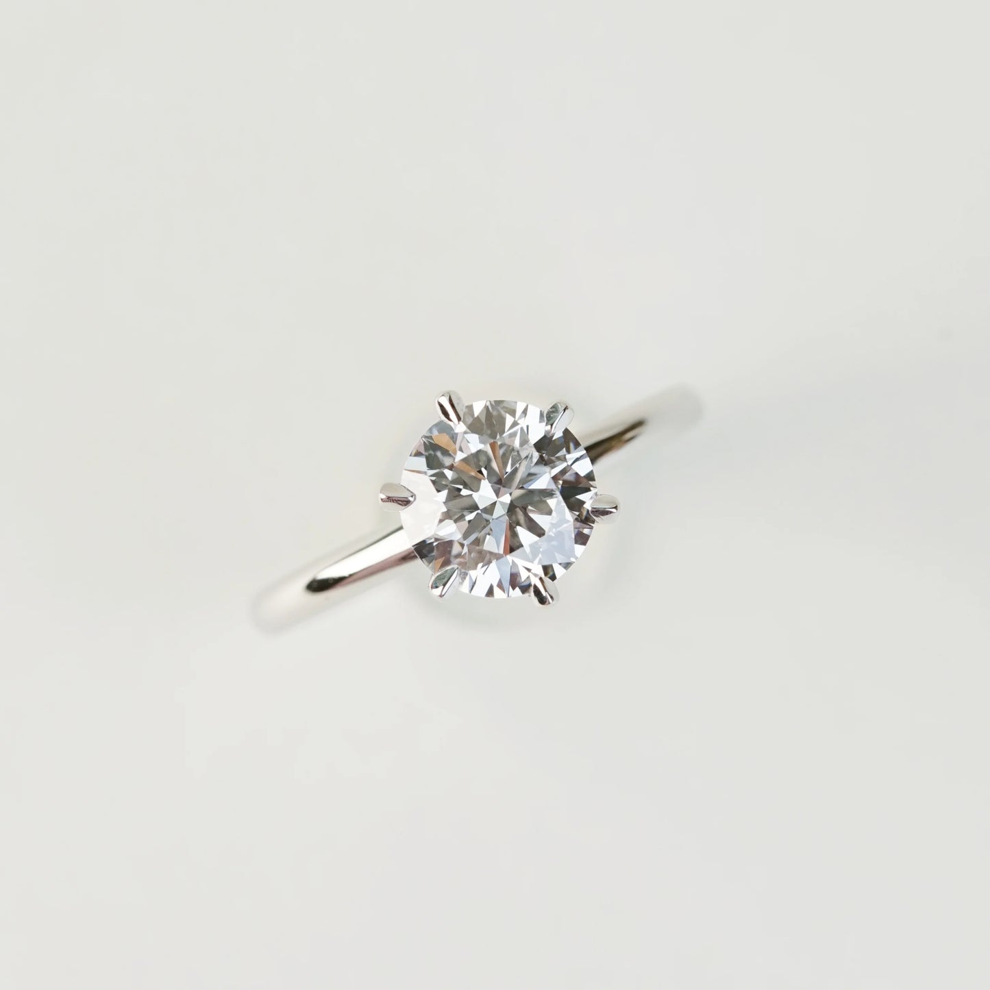 ARIA - R24817RD