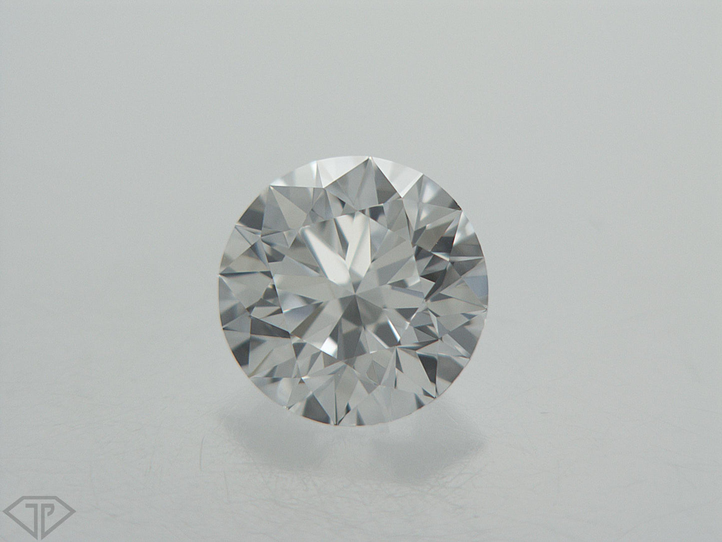 1.0 Carat Round Shape Natural Diamond
