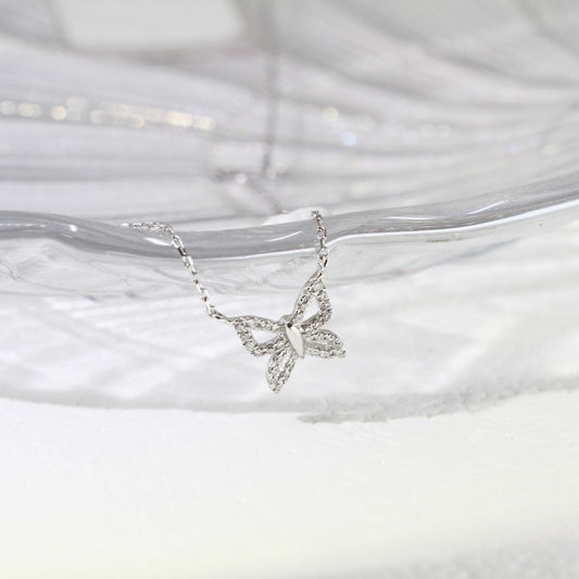 Diamond Pendant – DN0087 (With 18K Gold Necklace)