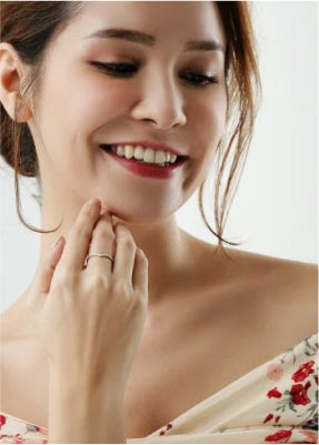 Choker with Bead